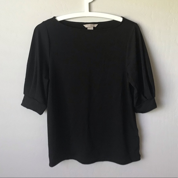 NWOT H&M Black Puff-Sleeved Top - Picture 2 of 4